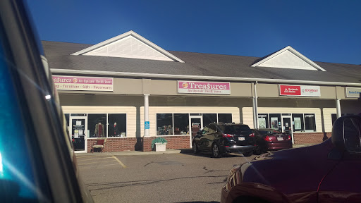 Treasures Thrift Store, 82 Worcester St, North Grafton, MA 01536, USA, 