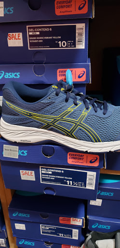 Shoe Store «Shoe Station», reviews and photos, 741 C Hilcrest Road, Mobile, AL 36695, USA