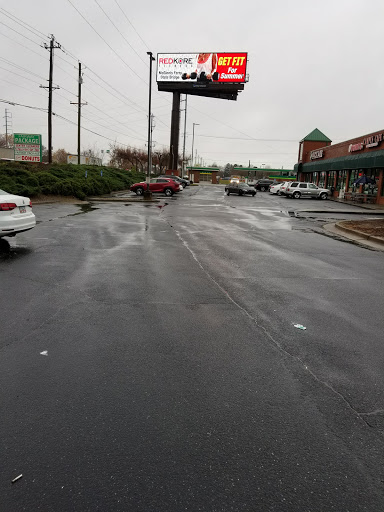 Liquor Store «Fairway Package Store», reviews and photos, 9730 Medlock Bridge Rd, Duluth, GA 30097, USA