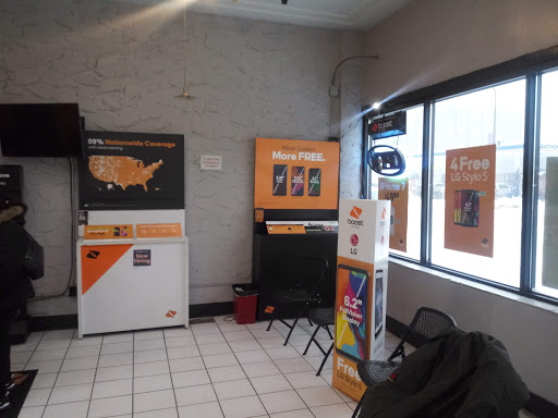 Telecommunications Service Provider «Boost Mobile», reviews and photos, 1109 W Broadway Ave, Minneapolis, MN 55411, USA