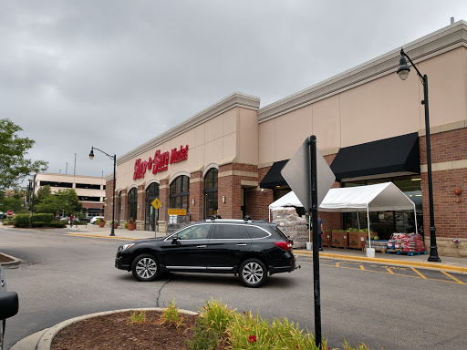 Grocery Store «Shop & Save Market», reviews and photos, 518 Metropolitan Way, Des Plaines, IL 60016, USA