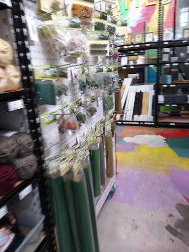 Art Supply Store «Artist & Craftsman Supply Kansas City», reviews and photos, 229 Southwest Blvd, Kansas City, MO 64108, USA