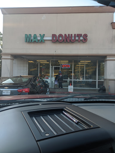 Donut Shop «Max Donuts», reviews and photos, 9225 Clay Rd, Houston, TX 77080, USA