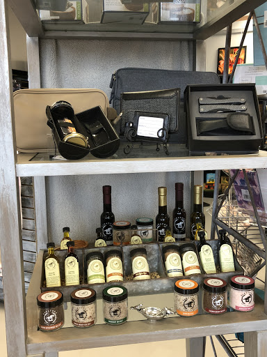 Mailbox Rental Service «Postal Shoppe & Gifts», reviews and photos, 2108 Dallas Pkwy #214, Plano, TX 75093, USA