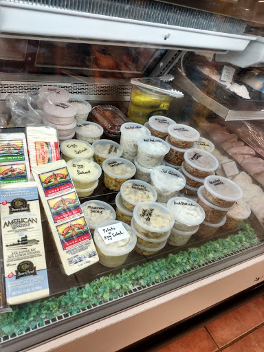 Grocery Store «Block Island Grocery», reviews and photos, 242 Ocean Ave, New Shoreham, RI 02807, USA