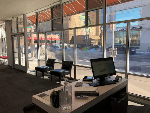 Cell Phone Store «Verizon», reviews and photos, 1857 E Kenilworth Pl, Milwaukee, WI 53202, USA