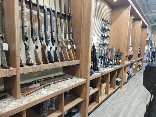 Gun Shop «Second Amendment Sports», reviews and photos, 3705 W Elm St, McHenry, IL 60050, USA
