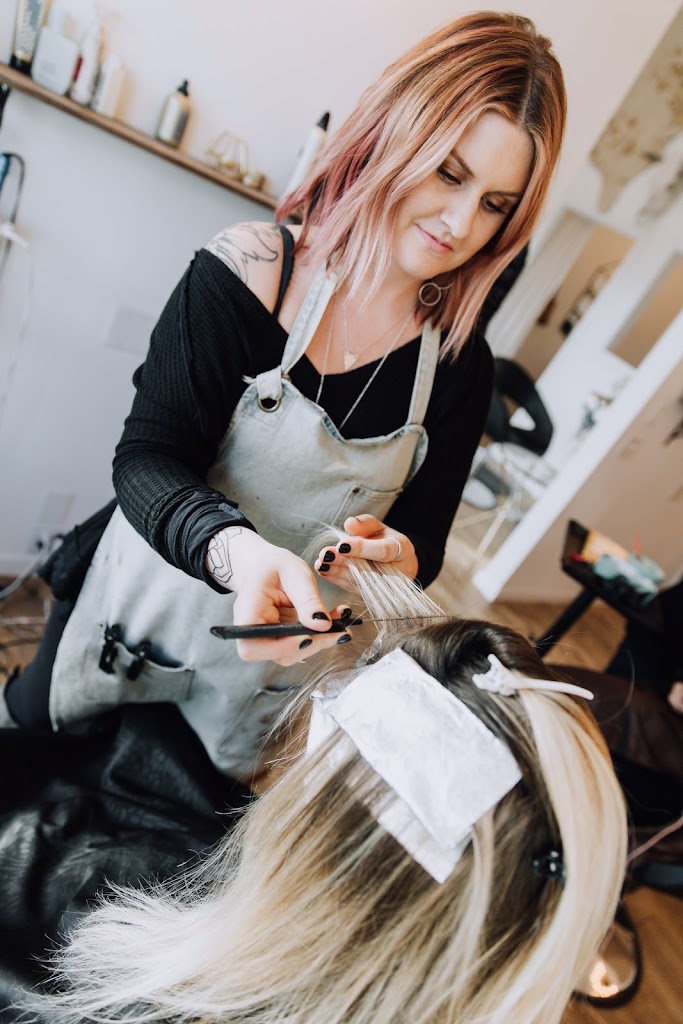Lindsay Teale Hair 97702