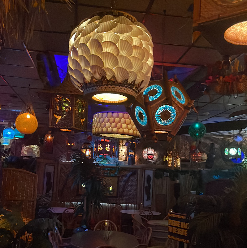 Lola's Pizza & Tiki Bar Arlington Heights, IL 60004 Menu, Hours, Reviews and Contact