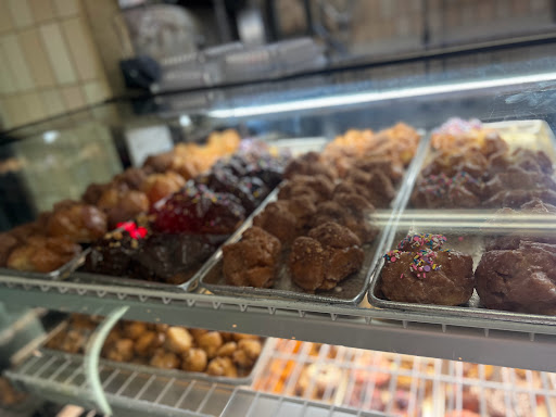Donut Shop «King Pin Donuts», reviews and photos, 2521 Durant Ave A, Berkeley, CA 94704, USA