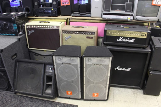 Pawn Shop «Chicago Pawners & Jewelers», reviews and photos, 2405 W Madison St, Chicago, IL 60612, USA