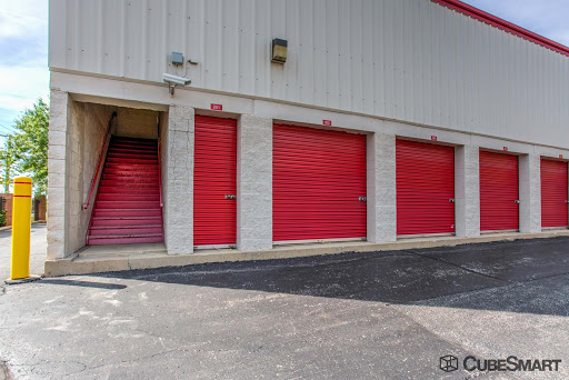Self-Storage Facility «CubeSmart Self Storage», reviews and photos, 1730 Irving Park Rd, Schaumburg, IL 60193, USA