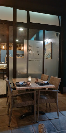 Restaurante Nanami.            Nikkei & Sushi