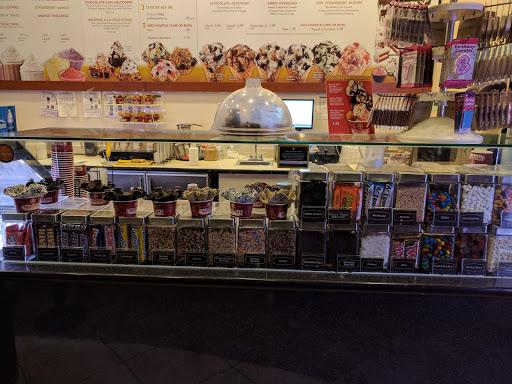 Ice Cream Shop «Cold Stone Creamery», reviews and photos, 6 Broadway, Lynbrook, NY 11563, USA