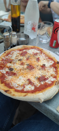 Pizza du Restaurant Le Marina à L'Île-Rousse - n°11