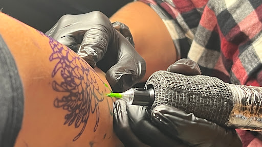 Tattoo Shop «The 407 Tattoo & Piercing Studio», reviews and photos, 13428 Occoquan Rd, Woodbridge, VA 22191, USA