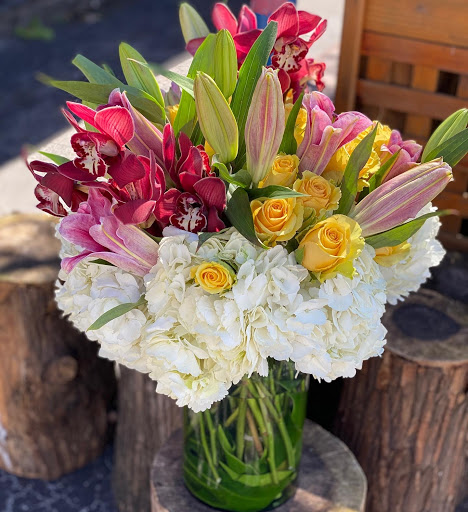 Florist «The Flower Place», reviews and photos, 860 NE 79th St, Miami, FL 33138, USA