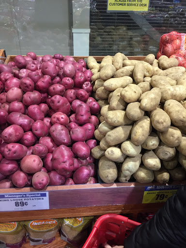 Supermarket «Pioneer Supermarket», reviews and photos, 320 Martin Luther King Dr, Jersey City, NJ 07305, USA