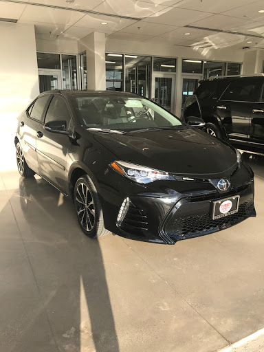 Toyota Dealer «Cowboy Toyota», reviews and photos, 9525 E R L Thornton Fwy, Dallas, TX 75228, USA