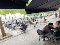 Atmosphère du Restaurant les lumières à Champs-sur-Marne - n°5