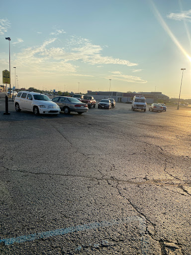 Home Improvement Store «Tractor Supply Co.», reviews and photos, 405 E Clifty Dr, Madison, IN 47250, USA