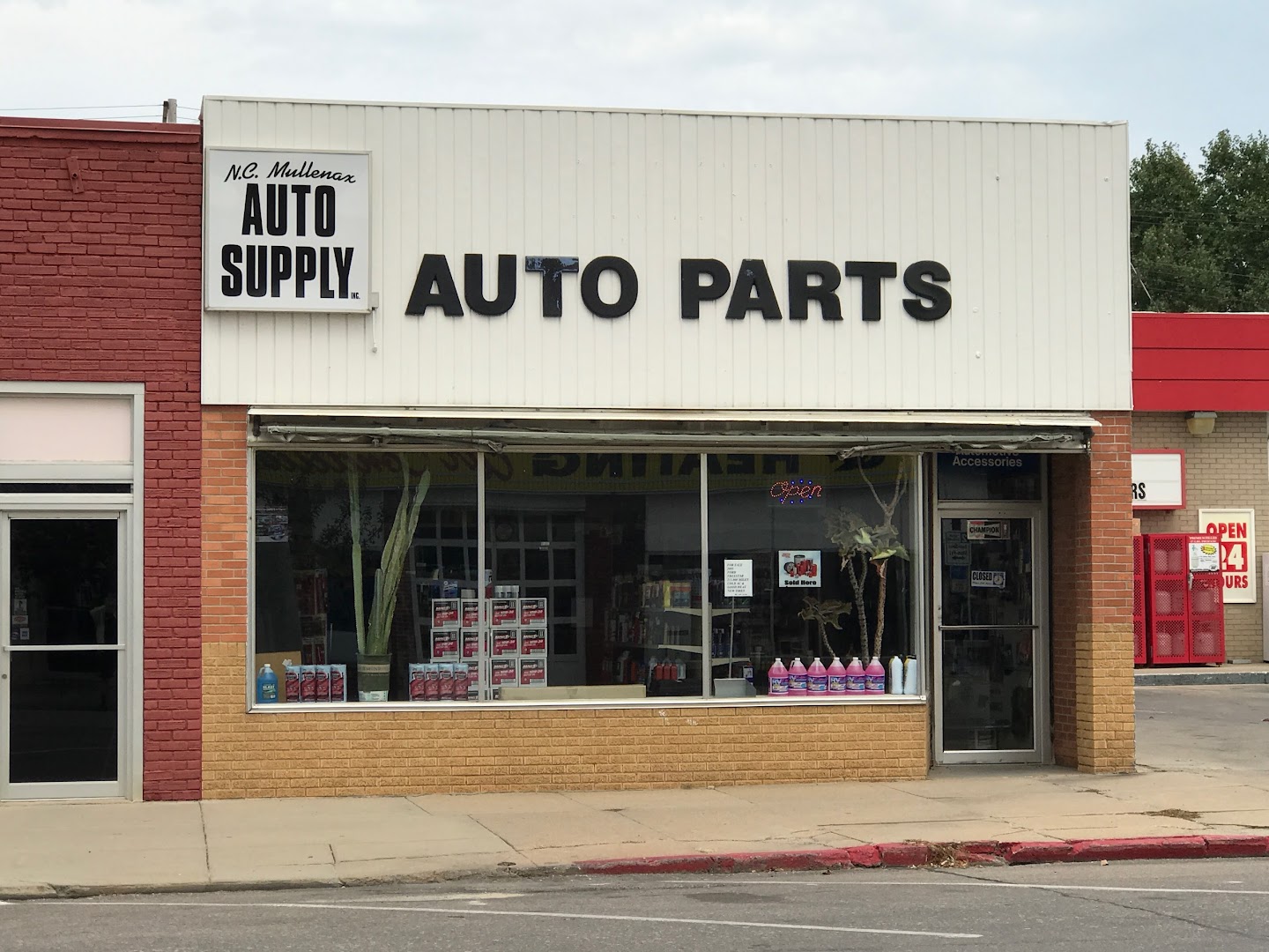 Auto parts store In Nebraska City NE 