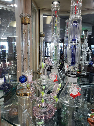 Tobacco Shop «Smoke & Vape», reviews and photos, 1185 Old Dixie Hwy A2, Vero Beach, FL 32960, USA