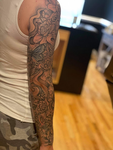 Explore ribcage tattoo ideas, creative tattoo ideas in Baltimore, available at Studio 7 Tattoo and Art Gallery