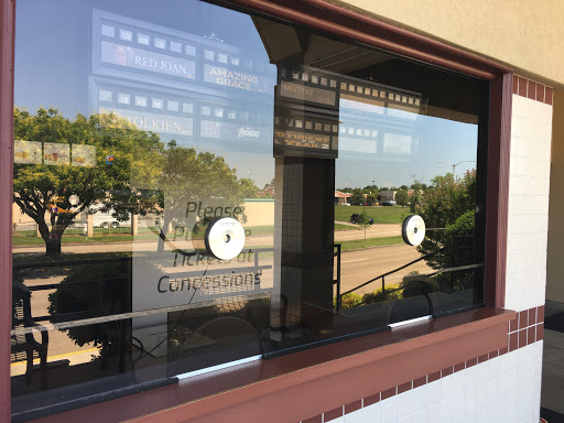 Movie Theater «Regal Cinemas Downtown West 8», reviews and photos, 1640 Downtown W Blvd, Knoxville, TN 37919, USA