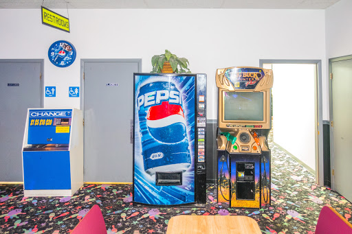 Bowling Alley «Wallenpaupack Bowling Center», reviews and photos, 15 Bowling Center Ln, Hawley, PA 18428, USA