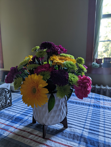 Florist «Flowers By Jennie Lynne», reviews and photos, 100 Trenton Rd, Fairless Hills, PA 19030, USA