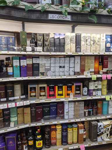 Wine Store «Coach House Wine & Spirits», reviews and photos, 1655 S De Anza Blvd, Cupertino, CA 95014, USA