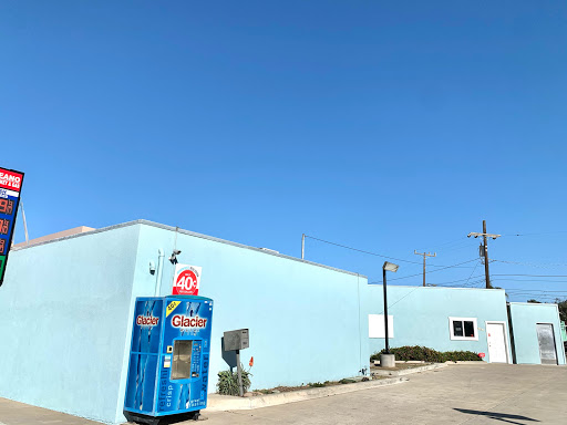 Grocery Store «Oceano Market», reviews and photos, 1711 Front St, Oceano, CA 93445, USA