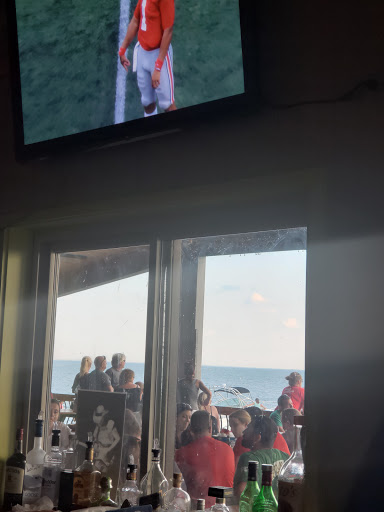 Bar & Grill «The Casino», reviews and photos, 104 Division St, Kelleys Island, OH 43438, USA