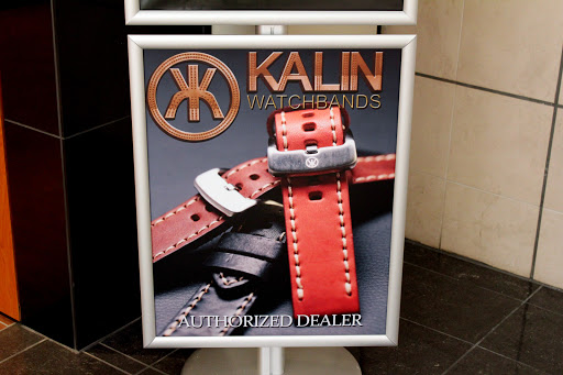 Jewelry Repair Service «Fast-Fix Jewelry & Watch Repairs», reviews and photos, 4300 Meadows Ln # 133, Las Vegas, NV 89107, USA