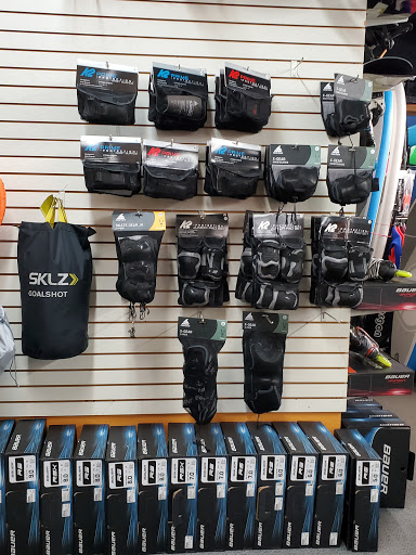 Sporting Goods Store «Play It Again Sports», reviews and photos, 18352 Beach Blvd, Huntington Beach, CA 92648, USA