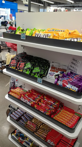 Clothing Store «Old Navy», reviews and photos, 2189 14th Ave SE, Albany, OR 97322, USA