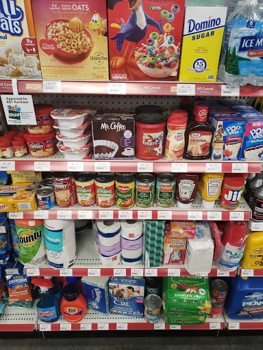 Convenience Store «Circle K», reviews and photos, 6665 Mayfield Rd, Cleveland, OH 44124, USA