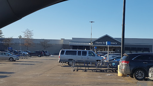 Department Store «Walmart Supercenter», reviews and photos, 33 Sherwood Dr, Tilton, NH 03276, USA