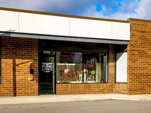 Prestige Floral Studio, 6602 Barrington Rd F, Hanover Park, IL 60133, USA, 