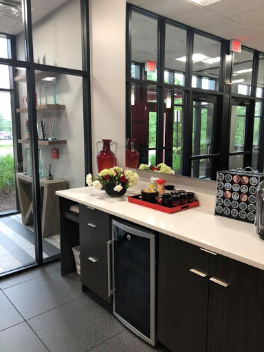 Real Estate Agency «Keller Williams Realty Grand Rapids East», reviews and photos, 630 Kenmoor Ave SE #101, Grand Rapids, MI 49546, USA