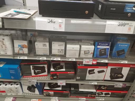 Office Supply Store «Staples», reviews and photos, 165 Middlesex Ave, Somerville, MA 02145, USA