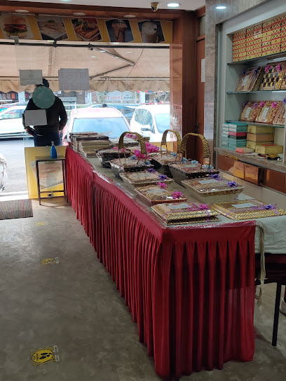 Brijwasi Mishthan Bhandar - New Market Main Rd, New Market, STT Nagar, Malviya Nagar, Bhopal, Madhya Pradesh 462003, India