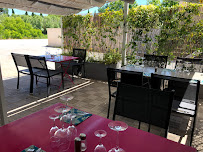 Atmosphère du Restaurant Nourjane à Pernes-les-Fontaines - n°10