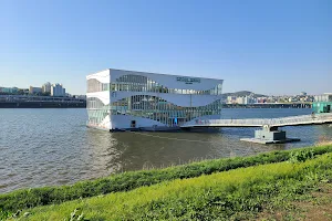 Seoul Wave Art Center image