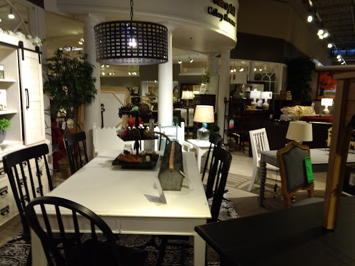 Furniture Store «Gardiner Wolf Furniture», reviews and photos, 8038 Ritchie Hwy, Pasadena, MD 21122, USA