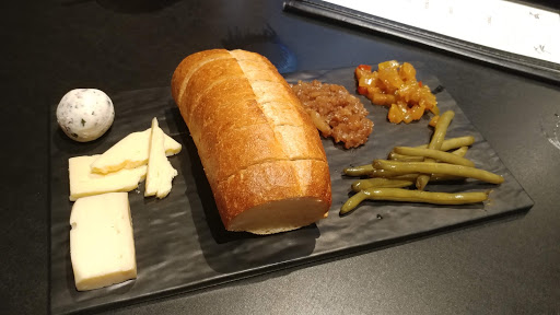 American Restaurant «The White Oak Tavern», reviews and photos, 10030 Baltimore National Pike, Ellicott City, MD 21042, USA