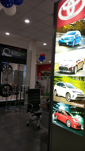 Toyota Dealer «Miller Toyota of Anaheim», reviews and photos, 1331 N Euclid St, Anaheim, CA 92801, USA