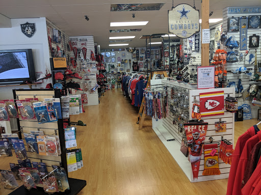 Sportswear Store «Fastbreak Sports», reviews and photos, 3109 S Campbell Ave, Springfield, MO 65807, USA