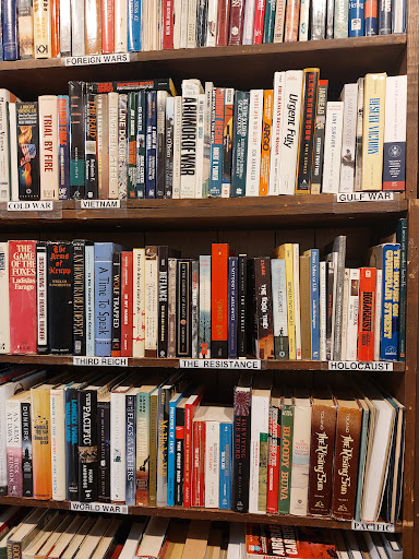 Used Book Store «Broadway Book Mall», reviews and photos, 200 S Broadway, Denver, CO 80209, USA